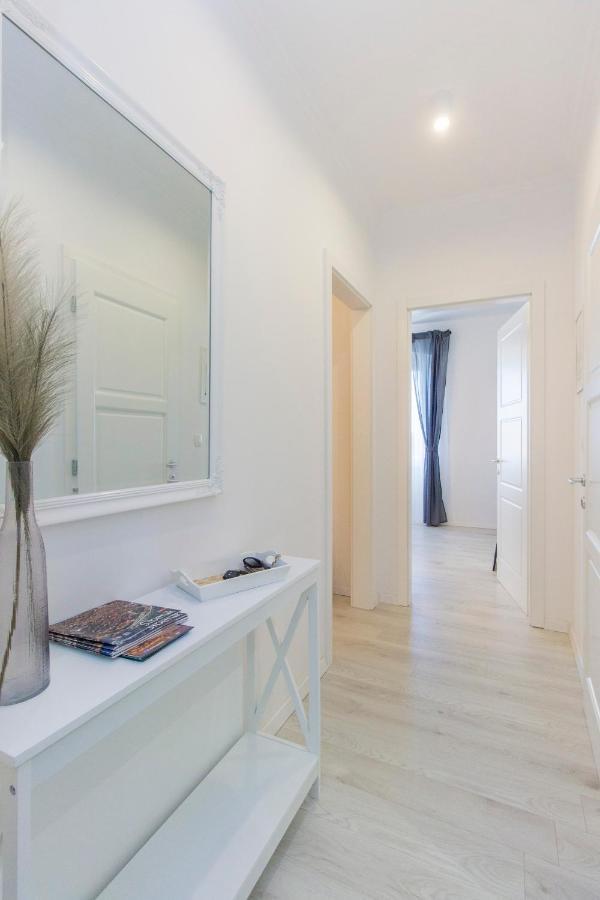 Apartment Ena ,City Center Sibenik Luaran gambar